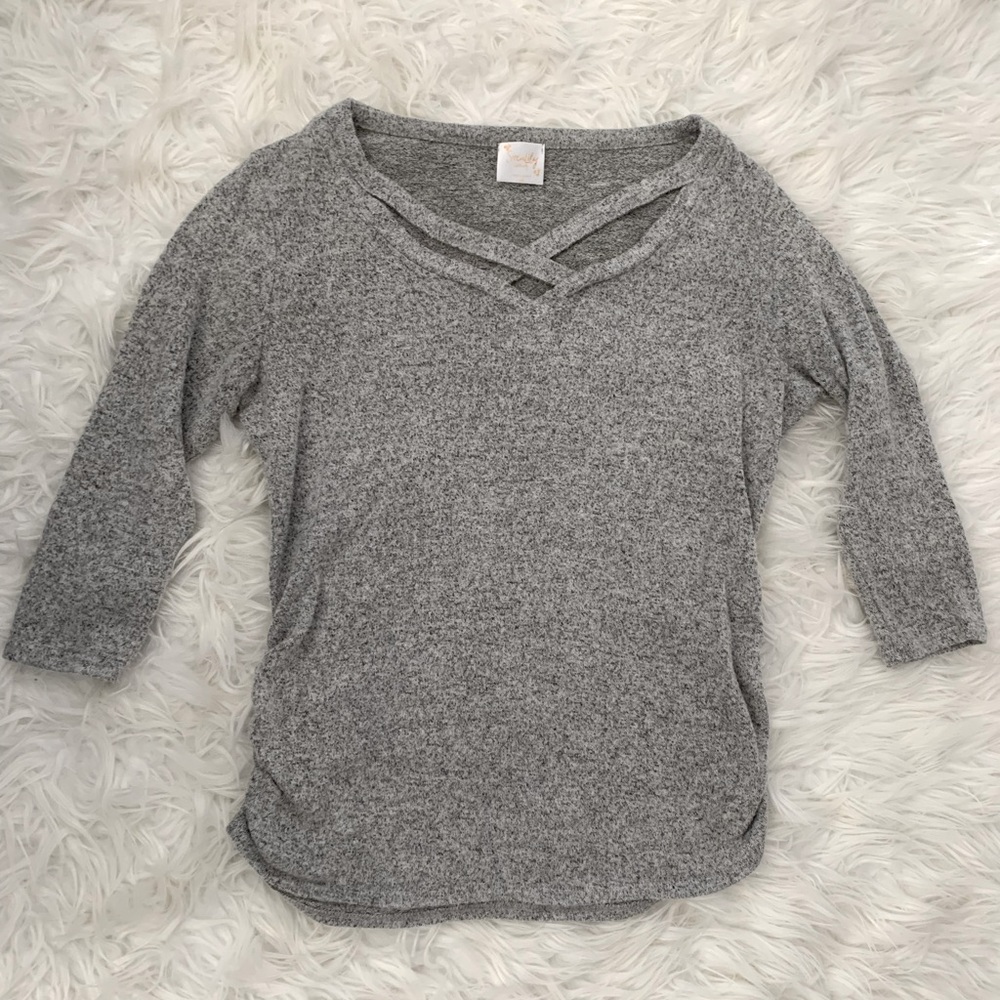 Serena & Lily Gray Maternity Sweater Medium